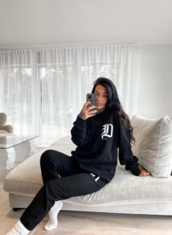 Straßenmode Kleidung -Straßenmode Kleidung dirty bad 1 sweatshirt black n white 1