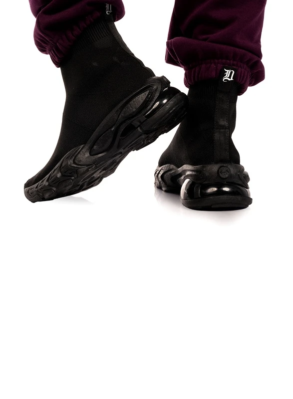 Dirty Black On Black Sneakers 1 Dirty Black On Black Sneakers