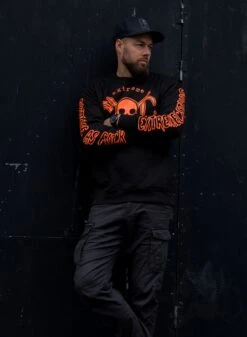 EXc E A F Unisex Sweatshirt, Black N Orange -Straßenmode Kleidung exc e a f unisex sweatshirt black n orange 2