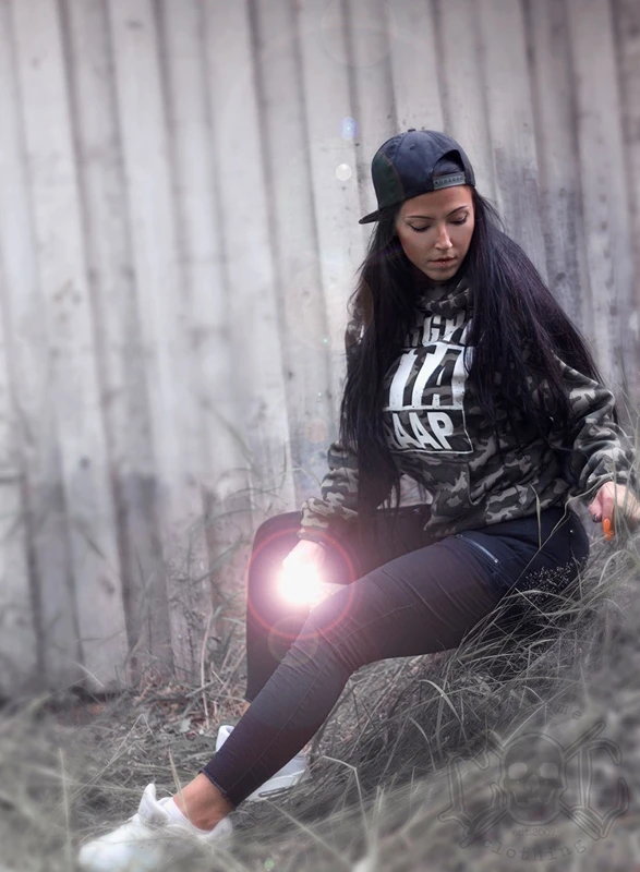 EXc Straight Outta Braaap CamoHood Unisex 3 EXc Straight Outta Braaap CamoHood Unisex – Bild 3