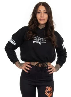 Rebel For Life We Don´t Name Drop Cropped Oversize Hoodie, Black